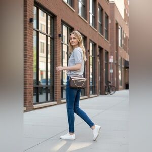 Pristine Michael Kors Jet Set large logo crossbody bag